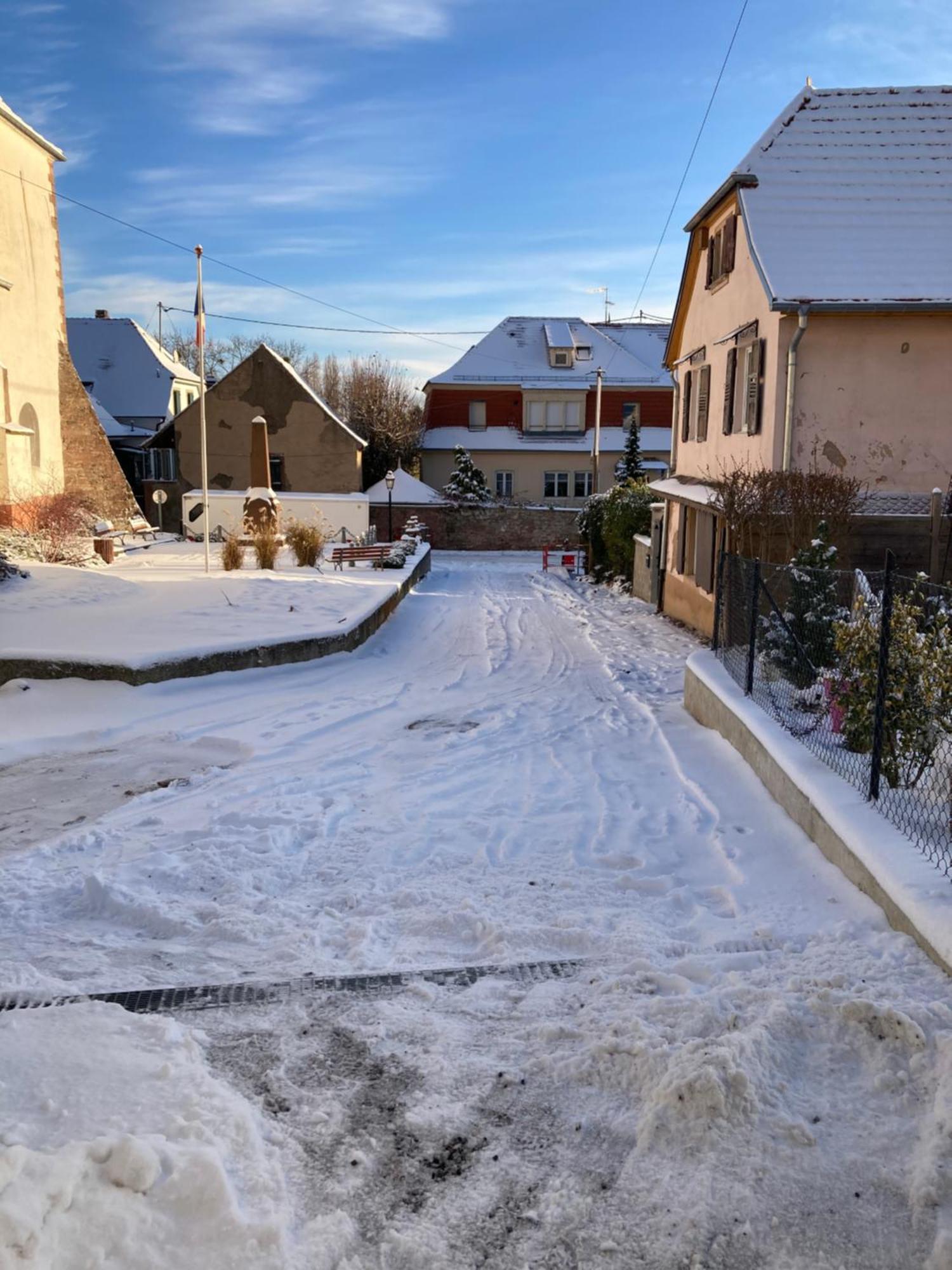 Gite Le 1602 Saint-Nabor Exterior foto