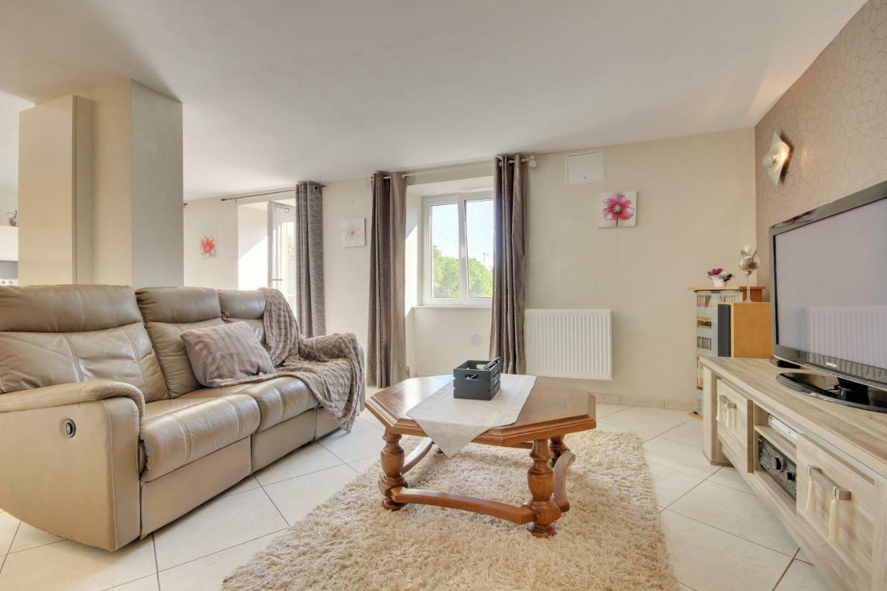 Gite Le 1602 Saint-Nabor Exterior foto